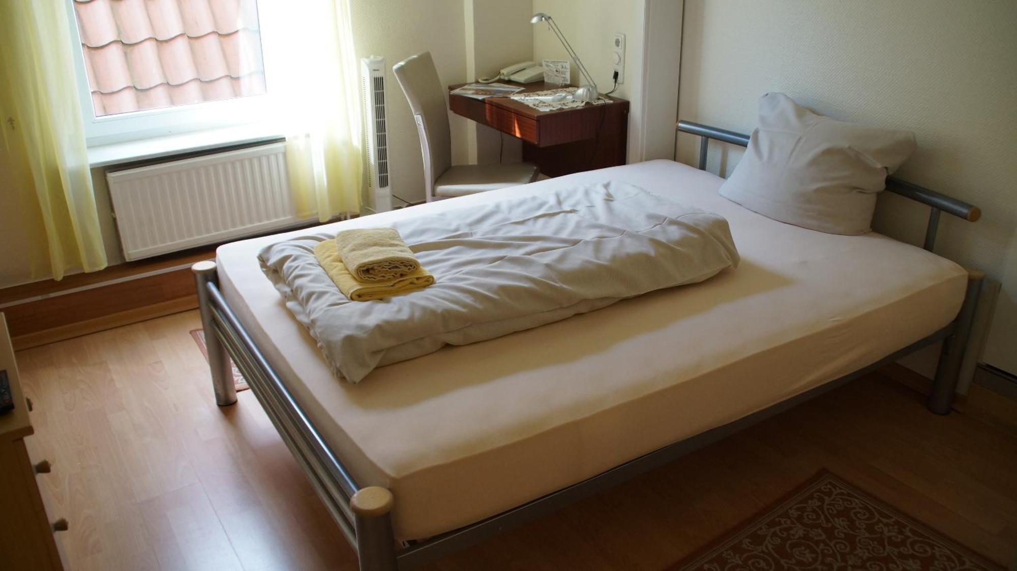 Hotel Alt Lueneburger Kutscherstuben Chambre photo